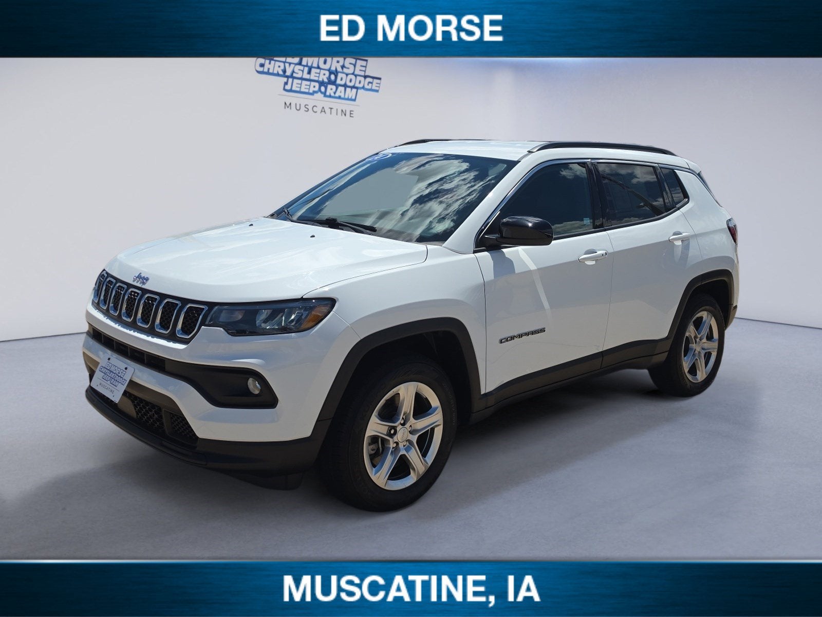 2024 Jeep Compass Latitude in Bright White Clearcoat — front three-quarter view