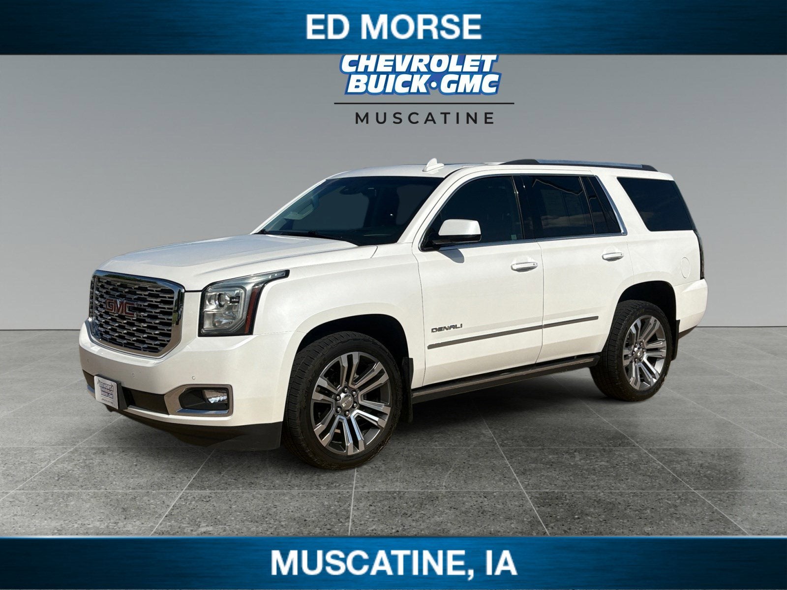 2019 GMC Yukon Denali in White Frost Tricoat — front three-quarter view