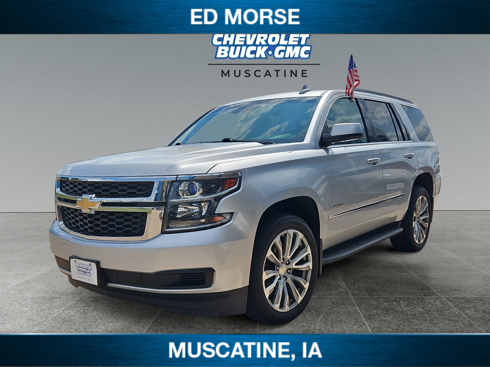 2015 Chevrolet Tahoe LT in Silver Ice Metallic — front three-quarter view